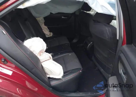 2016 Toyota Camry Se z USA, uszkodzony, nr VIN 4T1BF1FK0GU522275